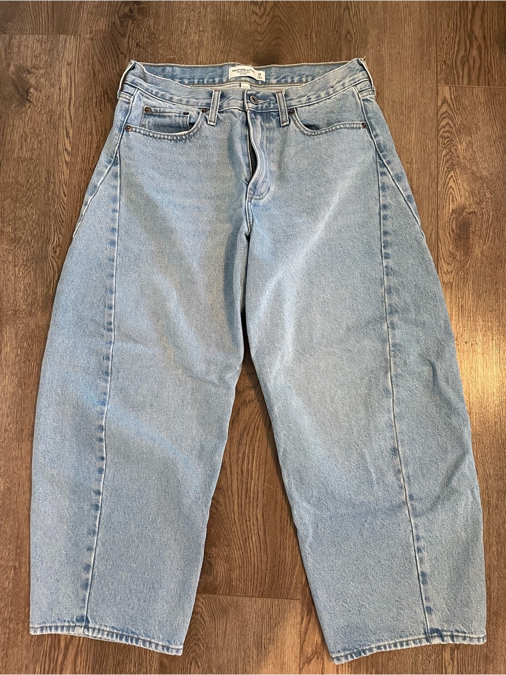 Abercrombie & Fitch The Barrel Jean Women’s 28 Short Mid Rise Curve Love